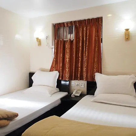City Hk Guest House 24 Hour Reception Block D & E 10Th Floor-3